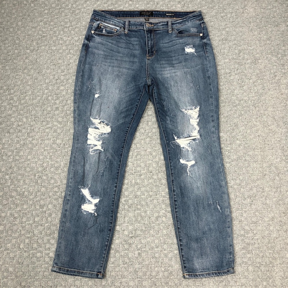 Judy Blue Jeans Womens 13/31 Blue Distressed Boyfriend Fit Stretch Casual Norm